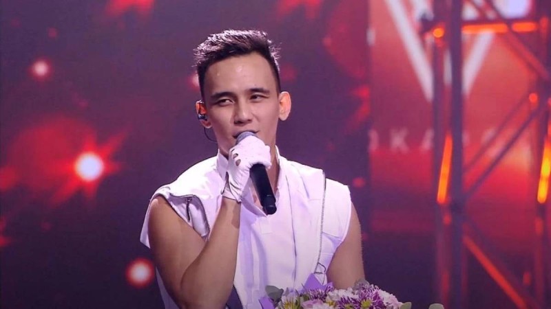 "Роза Рымбаеваның баласы болғаны үшін бе?": "Құрмет" орденін алған Әли Оқапов оңбай сөзге қалды