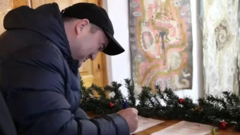 Өскемен қаласының әкімі Аяз атаға хат жазды