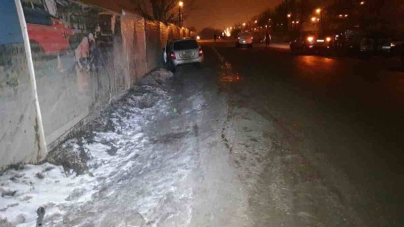 Алматыда екі қызды көлік қағып кетті: Бірі ауыр хәлде - Қазақстан жаңалықтары