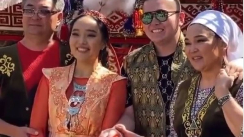 Жанар Айжанова жалғыз қызын ұзатты (фото, видео)