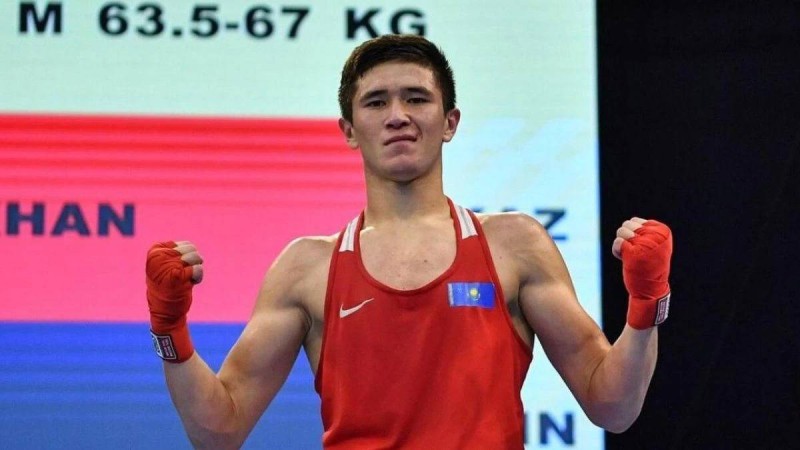 Төрехан Сабырхан ересектер арасындағы ел біріншілігін айқын жеңіспен бастады