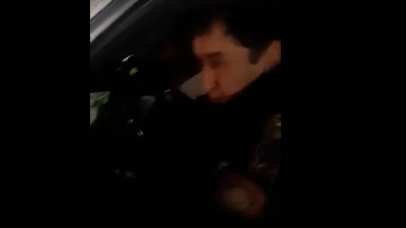 Ақтауда әйелге жол бермеген полицей жазаланды