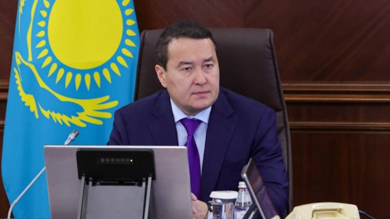 Премьер-министр Әлихан Смайыловтың әкесі Жамбыл облысының құрметті азаматы атанды