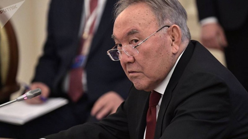 Назарбаев Маминмен кездесіп, қазіргі жағдайдағы басты міндетті атады