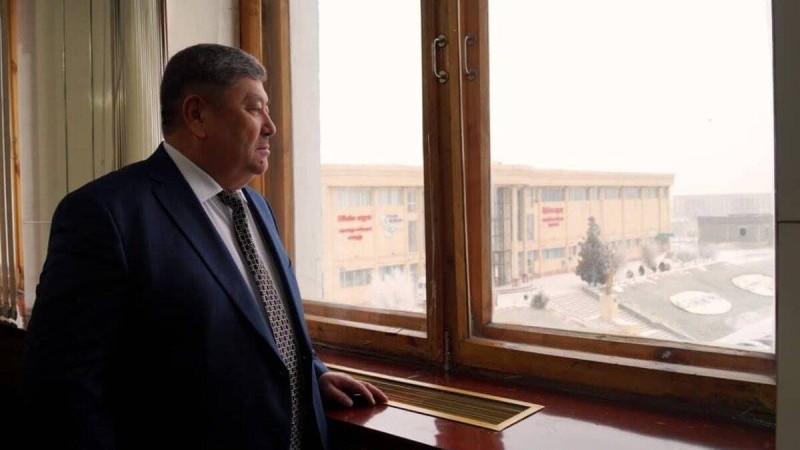 Жамбыл облысында карантин кезінде мерейтойын атап өткен әкім жазаланды