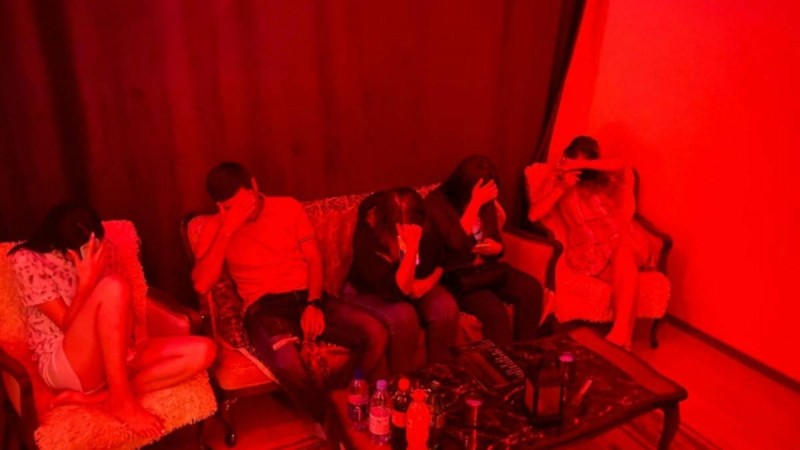 Павлодар қаласының орталығында карантинде эротикалық массаж салоны жұмыс істеген