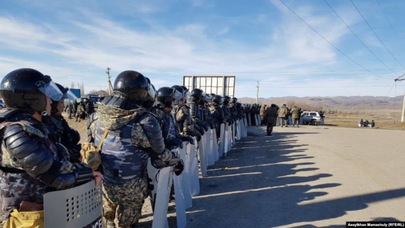 Қорғаныс министрлігі: Дүнгендер әскери қызметтен кетпейді - Қазақстан жаңалықтары