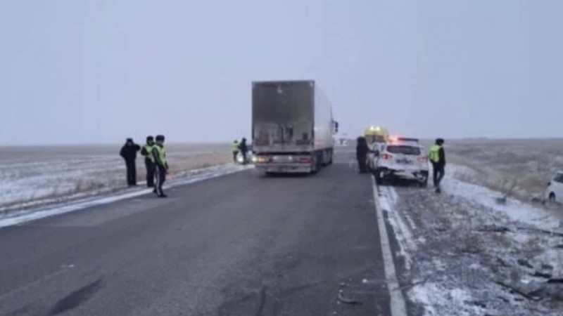 Қостанай облысында жол апатынан үш адам қаза тапты