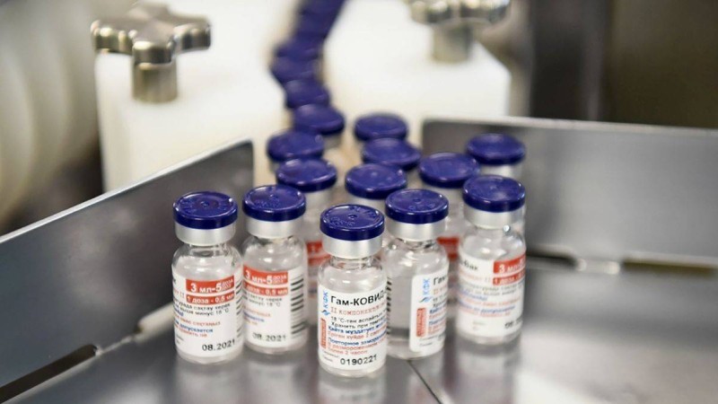 "Қазақстанға мерзімі өткен вакцина әкелінуде": Желі тағы бір даулы хабарлама тарап кетті