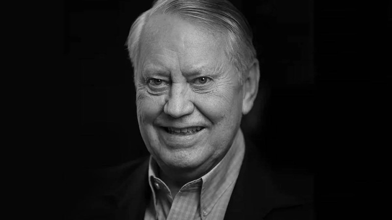 Барлық табысын жасырын түрде қайырымдылық қорына аударған миллиардер қайтыс болды