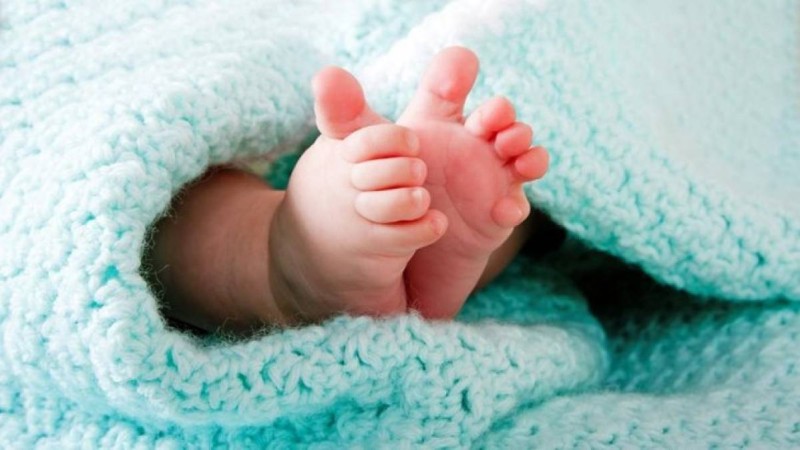 Алматы облысында әйел екі бірдей сәбиін сатып жіберген