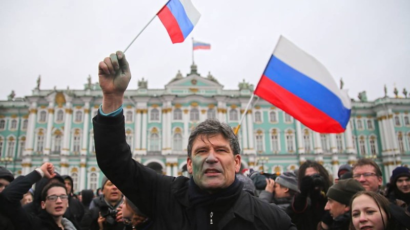 Алдағы үш жылда Ресейді экономикалық күйреу күтіп тұр - сарапшы