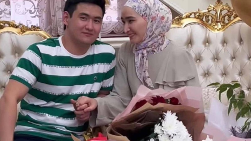 Төреғали әйеліне ешкімде жоқ сыйлық жасады