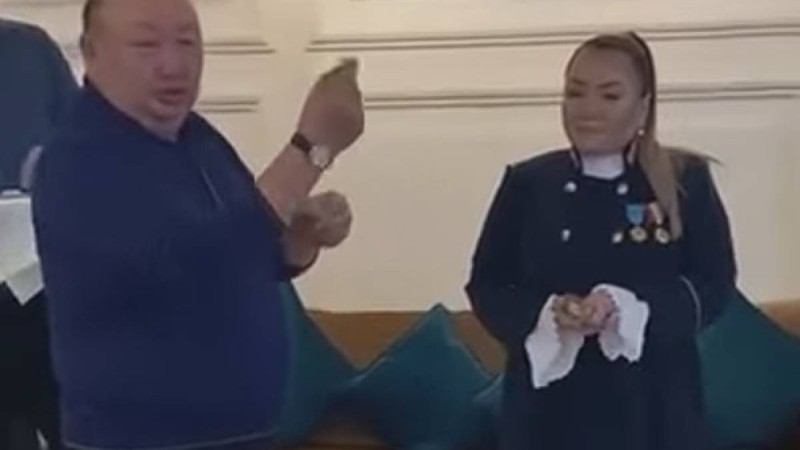 Болат Назарбаевтың қызы қызметінен кетті