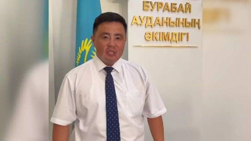 "Сұрақтарын бір жеріне тығып қойсын" - Басы дауға қалған Щучинск әкімі қызметінен кетті