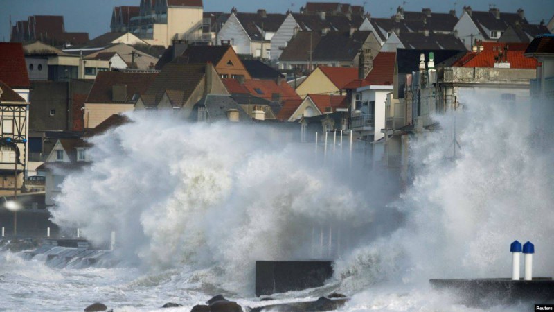 Еуропада "Киара" дауылы алты адамды мерт қылды