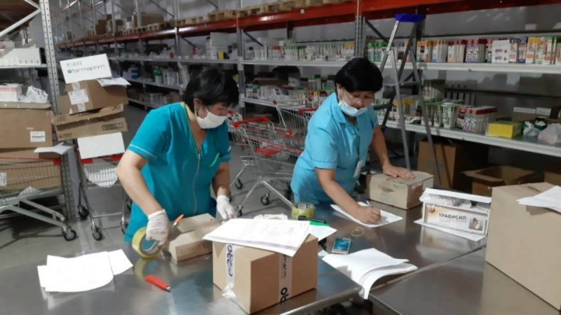 Атыраулық шенеуніктер демеушілер ұсынған көмекті қоймада жасырып келген