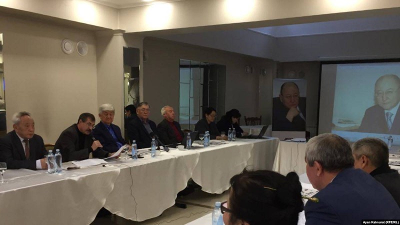 Алтынбек Сәрсенбайұлының қазасы туралы Назарбаев пен оның қызынан жауап алуға шақырды