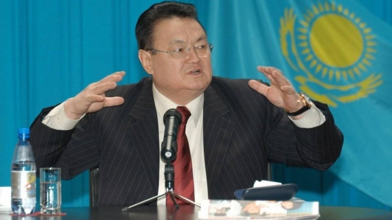 «Әкемнің адал атын Сіз қалпына келтіре аласыз!». Заманбек Нұрқаділовтің ұлы Тоқаевқа хат жолдады