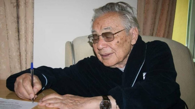 ҚАЗАҚТЫҢ  ҚАРА СӨЗ ШЕБЕРІНІҢ МАРАПАТЫ