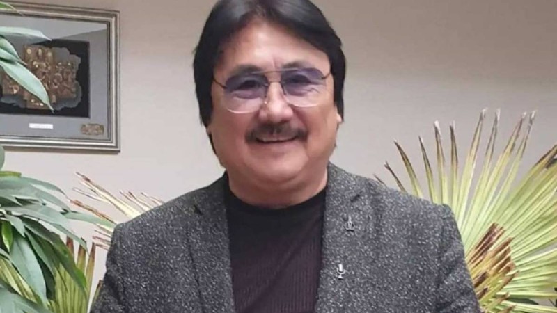 Марат Омаровтың АҚШ-тан зәулім үй алып, сол елге көшіп кеткені рас па? Әншінің өзі жауап берді