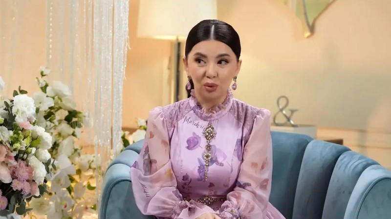 «Ол кісінің жалғыздығы көрініп тұрды»: Тамара Асар Назарбаевпен кездесуде неліктен жылағанын түсіндірді (ВИДЕО)