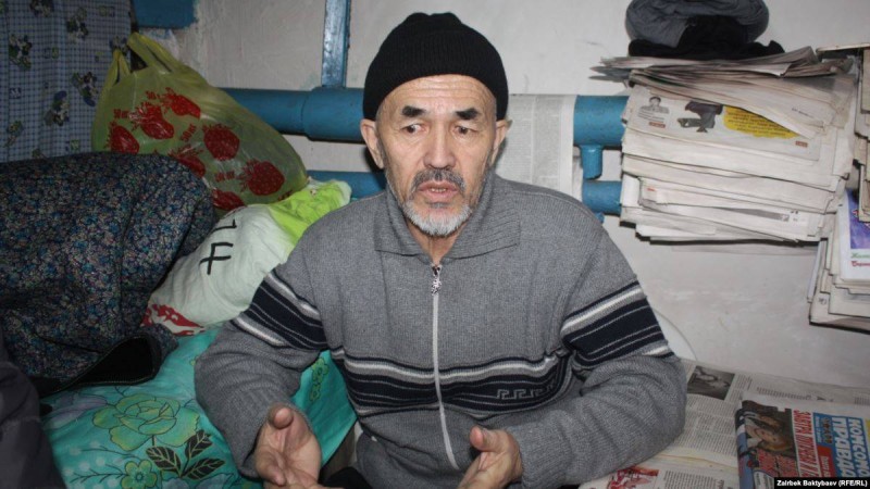 Қырғызстанда қамауда отырған құқық қорғаушы үкіметті сотқа берді