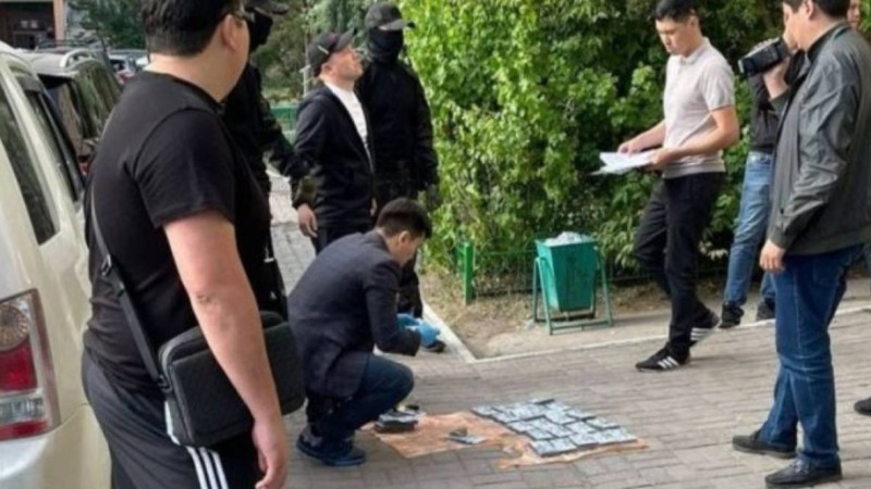 Махамбет Әбжан журналист пе әлде бопсалаушы ма?