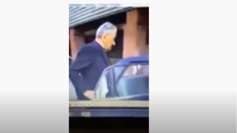 Момышұлының үйіне Жигулимен оққағарсыз келген Қонаев елді сүйсіндірді (видео)