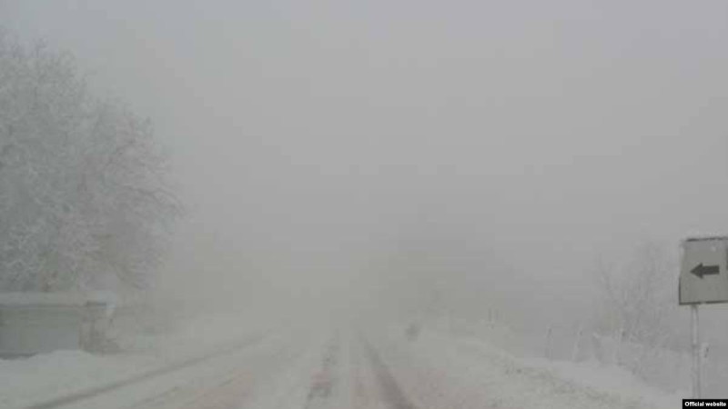 Қазақстанның бірнеше өңірінде жол жабылып, сабақ тоқтады