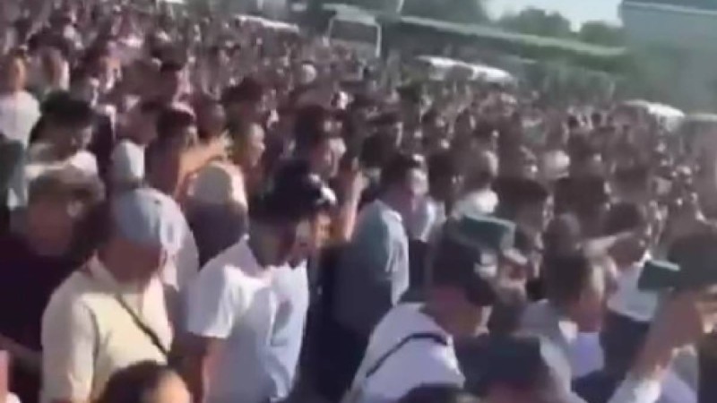 Қарақалпақстан егемендігінен айырылуы мүмкін, жаппай наразылықтар басталды (ВИДЕО)