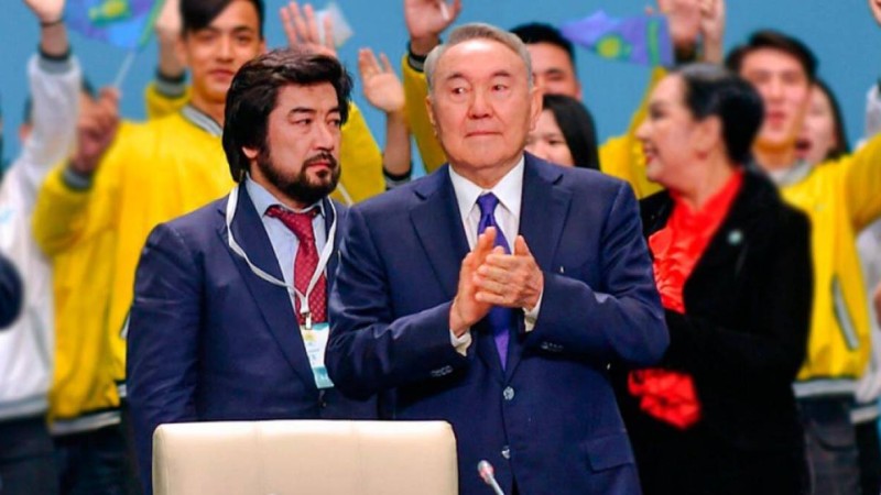 Бекболат Тілеухан: «Аллах Тағала бізге Назарбаевты берді»