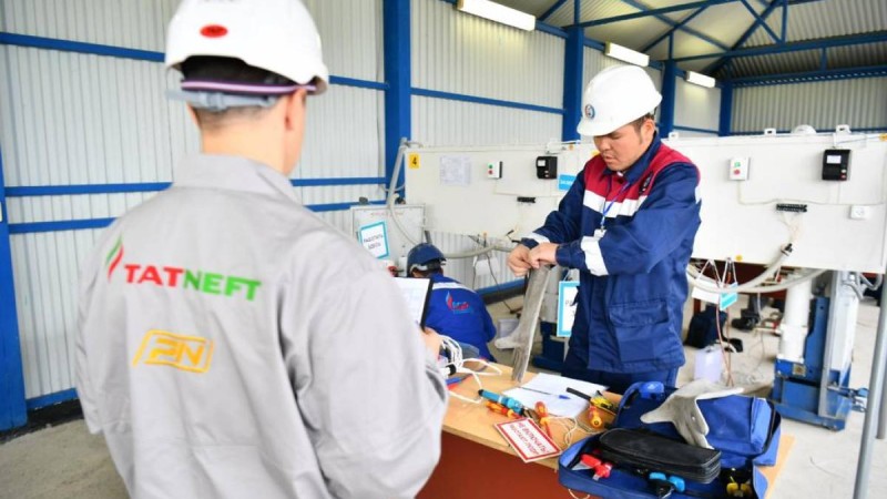 «ҚазМұнайГаз» Маңғыстау облысындағы жұмыссыз азаматтарды «Татнефть» компаниясына жұмысқа орналастыруға көмек көрсетуде