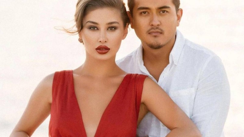 Әсел Асқарды күйеуінің туыстары өзге еркектен бала тапты деп кінәлады