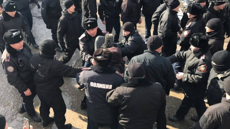 Қаңтар оқиғасына байланысты ҰҚК сегіз қызметкері қамауға алынды