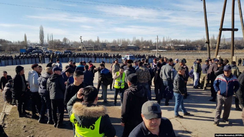 Қордайда тұрғындар қамаудағы азаматтарды босатуды талап етті