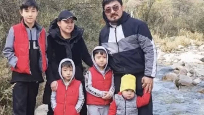 “Папасының көшірмесі” - Тоқтар мен Бейбіттің кенже ұлдары желі оқырмандарын тәнті етті