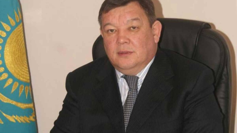 Алматы облыстық әкімдігі: Мәнізоров қызметінен босатылмайды
Әкімдіктегілер Мәнізоровтың жұмысын жалғастыратын, жалғастырмайтынын өзі шешетінін айтты
