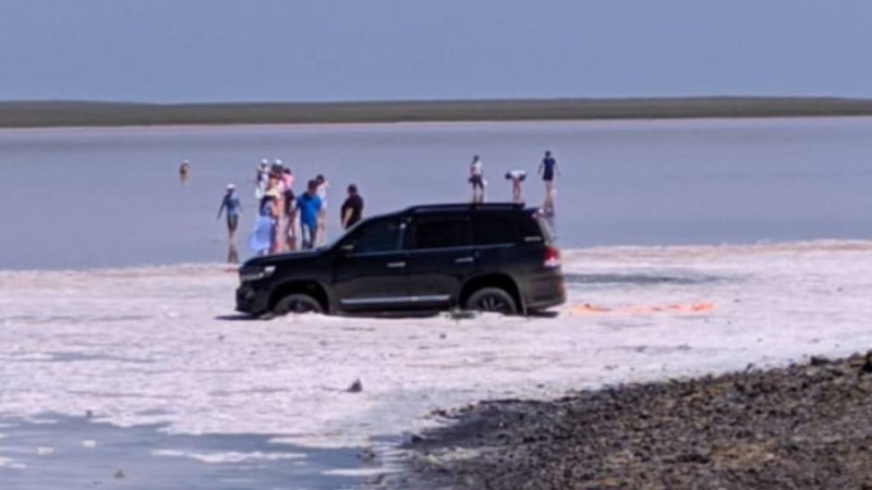 Көбейтұз көліне көлікпен кірген жүргізуші жауапқа тартылды