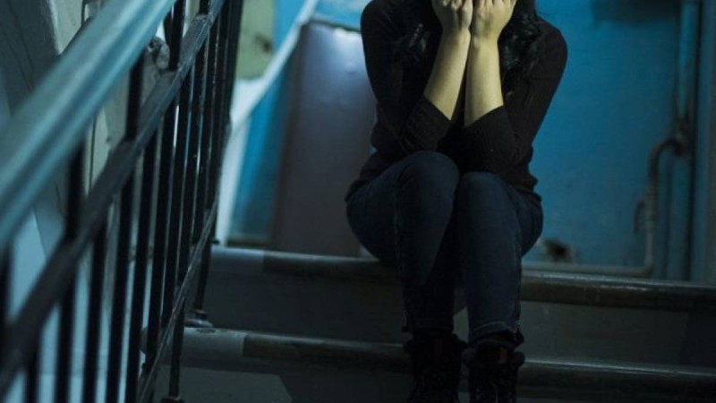 Әкесі бір жыл бойы туған қызын зорлап келген: оқиғаның мән-жайы