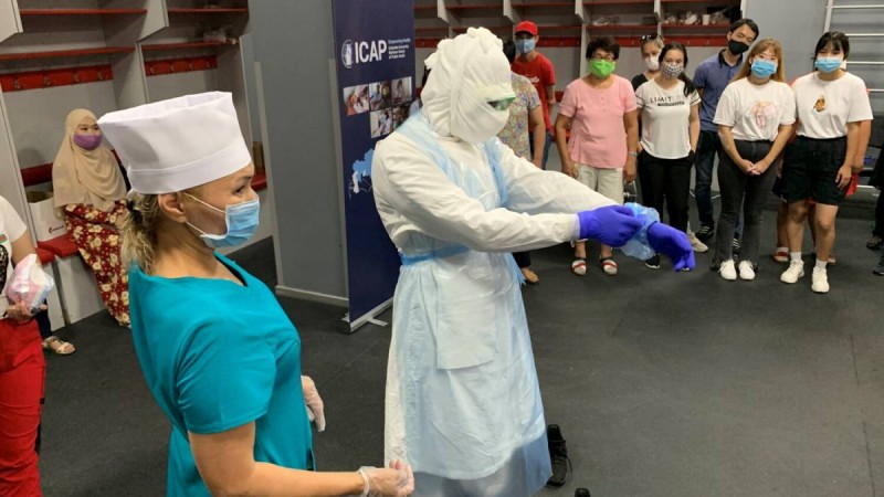 "Шеврон" дәрігерлерге COVID-19 бойынша семинарлар өткізіп жатыр