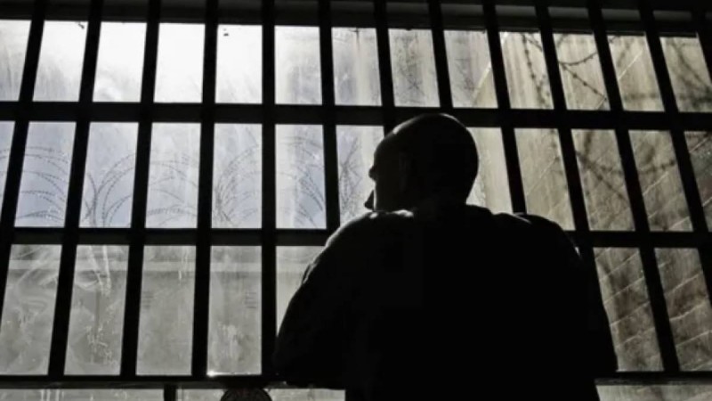 Түркістан облысында түрме офицерін үш бастығы ұрып-соққан