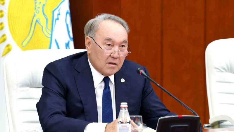 Назарбаев: Мамыр айында азаматтарға көмек көрсетудің екінші толқынын бастаймыз - Қазақстан жаңалықтары