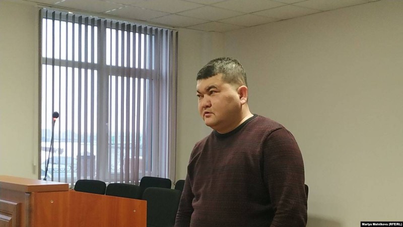 Оралдық блогерді тағы сотқа берді