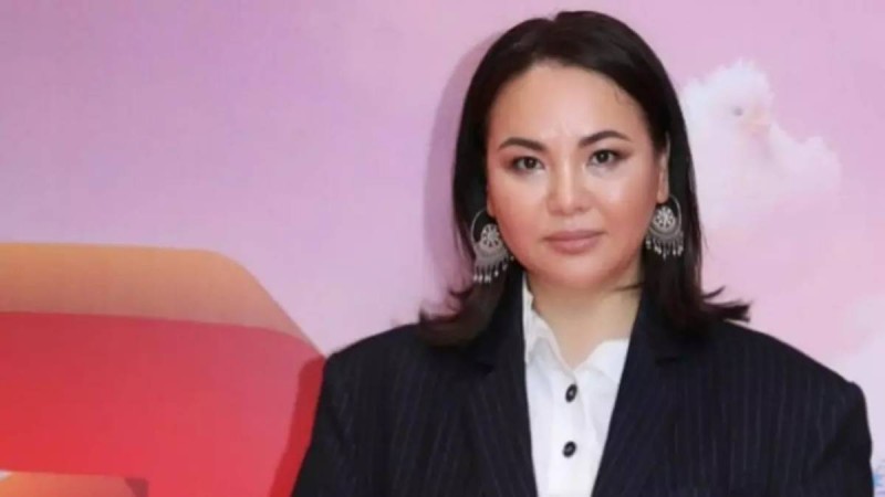 Гүлнұр Мамасарипова 50 жасын құрбыларымен Катар елінде атап өтті (видео)