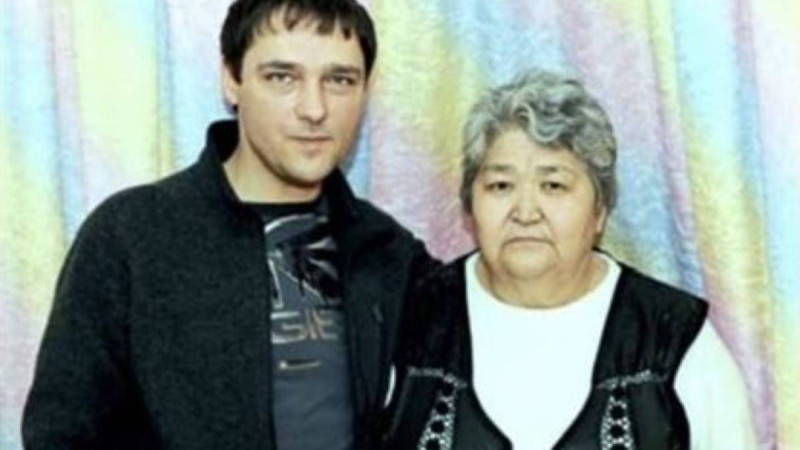 Юрий Шатуновтың анасы Бәтима Тазекенова жайлы дерек шықты