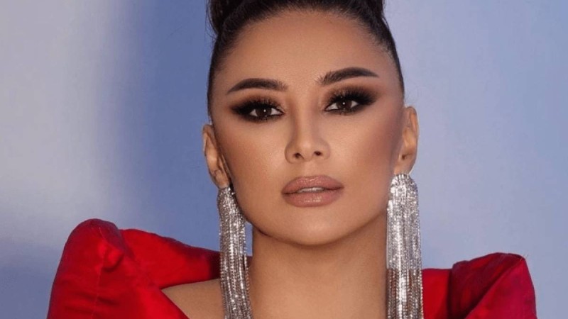 "18 жасқа толды": Бүгін әнші Мәдина Сәдуақасованың туған күні