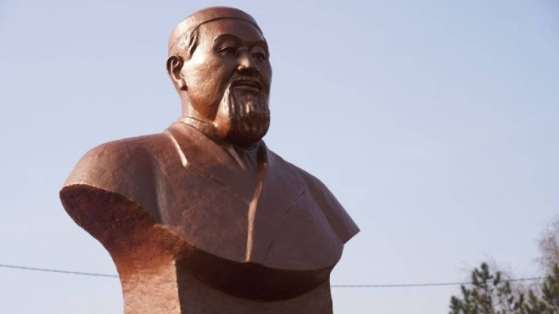 Абайдың 175 жылдығы: Алматыда ақынға ескерткіш қойылды