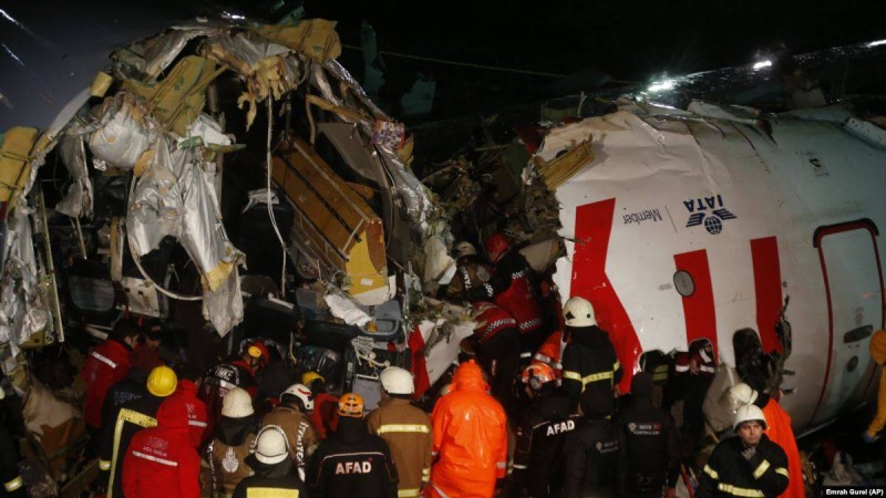 Стамбулдағы ұшақ апатынан екі қазақстандық зардап шекті