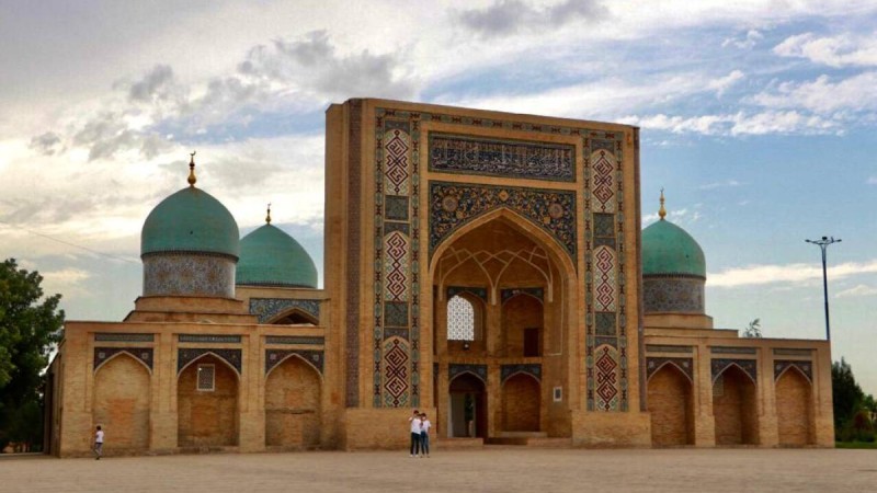 Мың бояулы Өзбекстан: Ташкент сапарынан қазақ журналистері не көрді